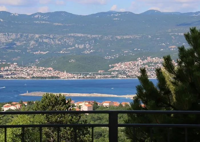 Baresic Apartamento Šilo